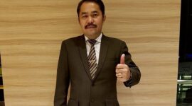 Kuasa hukum keluarga Brigadir Nofriansyah Yoshua Hutabarat alias Brigadir J, Kamaruddin Simanjuntak. (Instagram.com/@kamaruddinsimanjuntaksh)