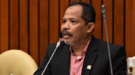 
Anggota Komisi IV DPR RI Johan Rosihan. (Dok. Dpr.go.id)
