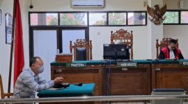 Hakim tunggal PN Semarang R Azharyadi Priakusumah memutus permohonan praperadilan Agus Hartono melawan Kepala Kejati Jateng. (Dok. Istimewa)