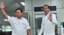 Presiden Jokowi dengan Menteri Pertahanan Prabowo Subianto. (Dok. Setkab.go.id)
