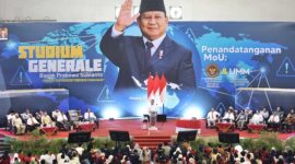 Menteri Pertahanan Prabowo Subianto saat memberi Kuliah Umum di Universitas Muhammadiyah Malang. (Dok. Tim Media Prabowo)
