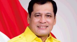 Waketum Golkar Nurdin Halid .(Facebook.com/@Nurdin Halid)