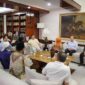 Khofifah Indar Parawansa resmi ditunjuk sebagai dewan pengarah sekaligus juru kampanye nasional (jurkamnas) untuk pemenangan Prabowo-Gibran. (Dok. Tim Media Prabowo-Gibran)