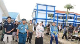 Gubernur Jawa Timur Khofifah Indar Parawansa Resmikan SMKN Maritim Pertama di Indonesia. (Facebook.com/@Khofifah Indar Parawansa)