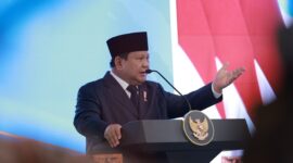 Presiden Indonesia Prabowo Subianto Dalam Acara pengukuhan 1.451 hakim baru di Gedung Mahkamah Agung, Jakarta. (Dok. Tim Media Prabowo)